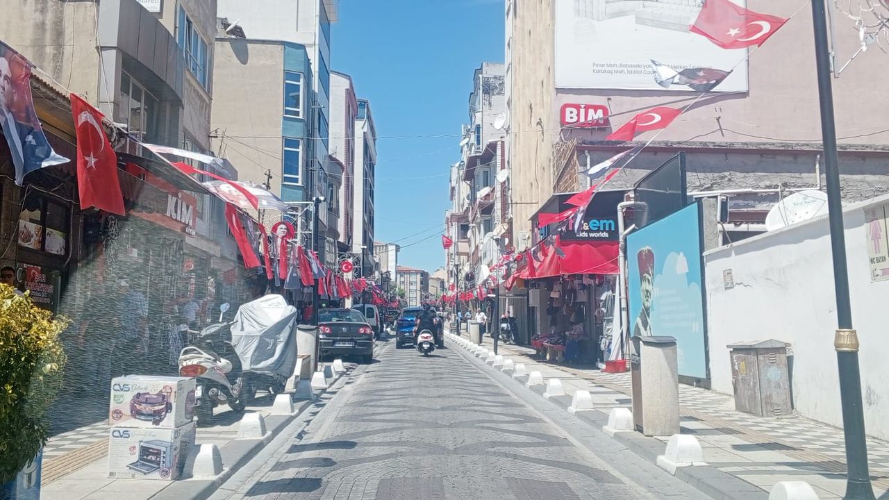 Kırklareli 15 Temmuz İçin Bayraklarla Donatıldı