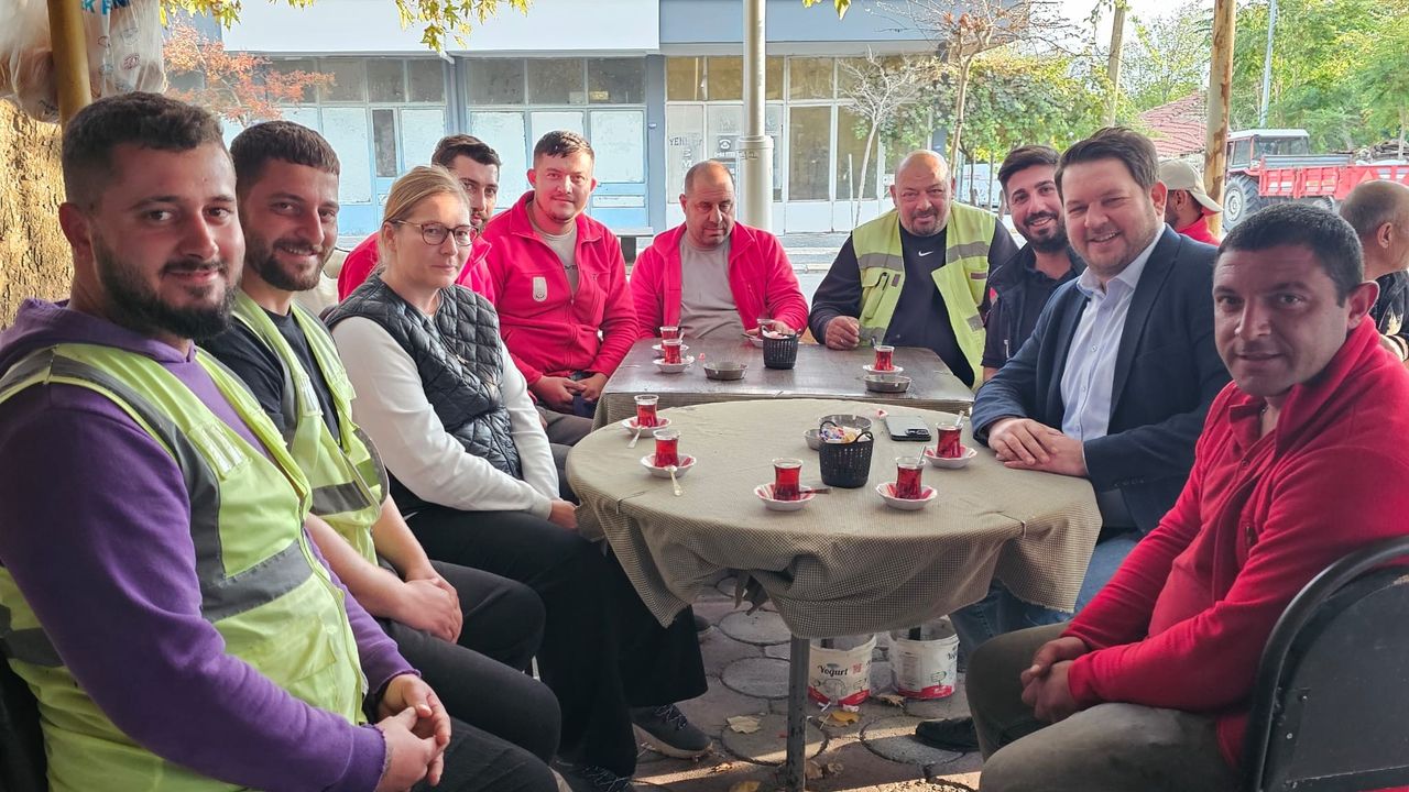 Başkan Talay, Park ve Bahçeler Ekibiyle Bir Araya Geldi