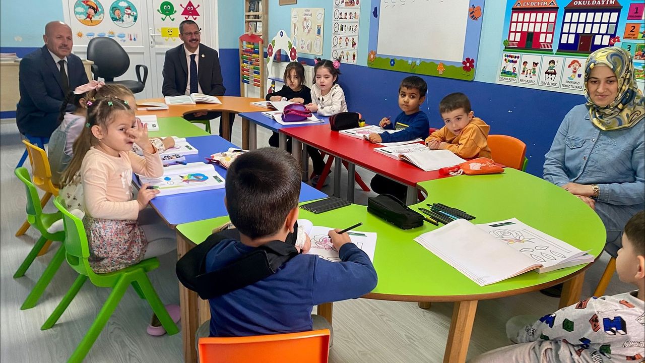 Kaymakam Özderin’den Kur’an Kursu Öğrencilerine Ziyaret