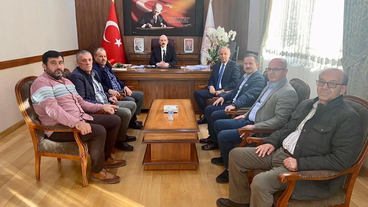 Kırklareli Ticaret Borsası’ndan İl Milli Eğitim Müdürü Altınöz’e Ziyaret