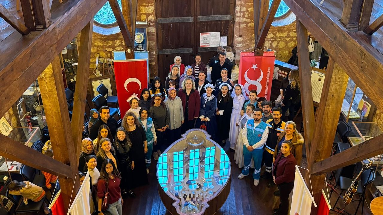 Kırklareli’nde “Cumhuriyetin 102. Yılında Sağlık Tarihine Yolculuk” Etkinliği