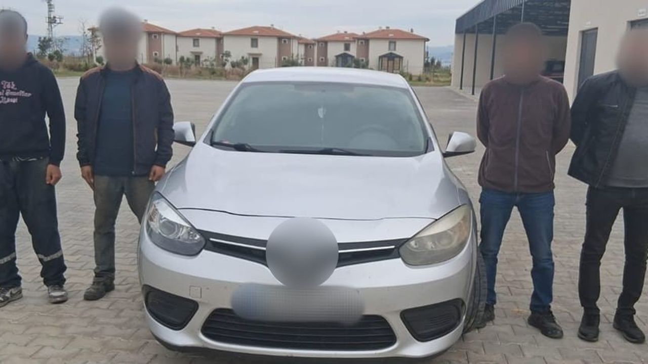 Çanakkale'de göçmen kaçakçılığı operasyonu; 4 organizatör, 8 kaçak göçmen yakalandı