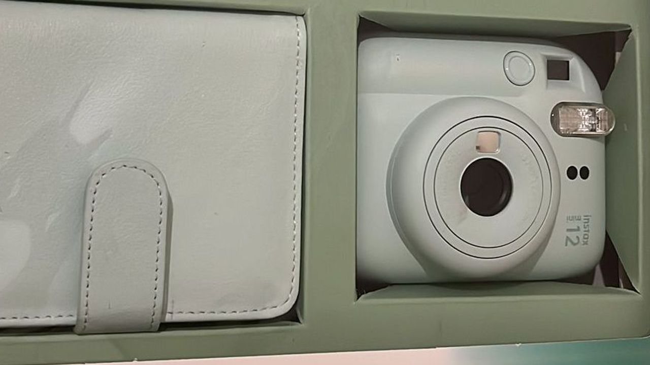 Şipşak Fotoğraf Makinasına İlgi Artıyor