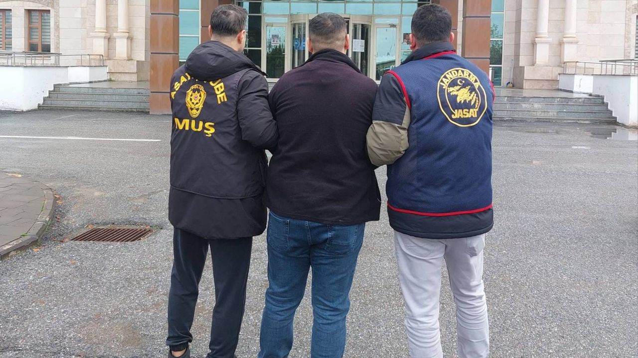 Muş’ta 20 yıl kesinleşmiş hapis cezası bulunan hükümlü JASAT tarafından yakalandı