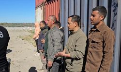 Edirne’de konteynerde 10 kaçak göçmen yakalandı