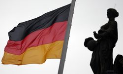 Almanya’dan vatandaşlarına “İran’ı terk edin” uyarısı