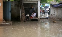 Pakistan’daki sel ve yıldırımlarda can kaybı 87'ye yükseldi