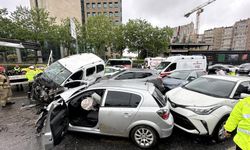 Beşiktaş'ta feci kaza: 8 araç birbirine girdi, 8 yaralı