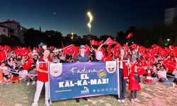 ‘’Kadına El Kal-ka-maz’’