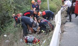 Yol kenarında tuvaletini yapmak isteyen adam 7 metre yükseklikten düşerek öldü