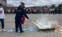 Bahçeşehir Koleji'nde Yangın Söndürme Tatbikatı Yapıldı