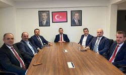 AK Parti İlçe Başkanları Aylık Toplantıda Buluştu