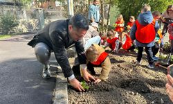 Gençlik Parkı "Çiçek" Gibi Oldu