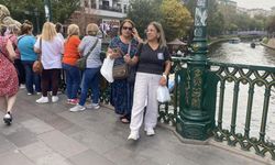 Turistler Porsuk Çayı'nın manzarasına hayran kaldı