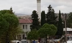 Çanakkale'de yıldırım düştü, cami minaresi yıkıldı