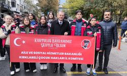 Çocuk Hakları Komitesi Kurtuluş Törenlerine Katıldı