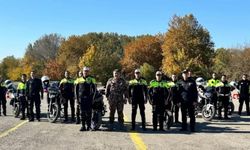 Edirne’de Motosikletli Trafik Polis Timleri eğitimlerini başarıyla tamamladı