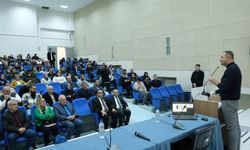 Başkan Bulut Tarih Konferansına Katıldı