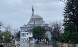 Ölmeden iki camide selasını okuttu, mahalleli hayrete düştü