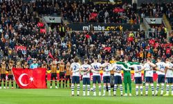 Acun Ilıcalı'dan Hull City-Leeds United maçı öncesi 'Türk Bayrağı' açıklaması