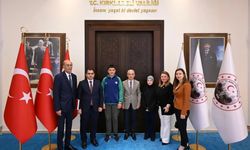 Vize’nin Şair Öğrencileri Valilikte Kitaplarını Tanıttı