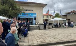 Başkan Ateş, Sarıkovanlık Köyü’ndeki Anma Törenine Katıldı