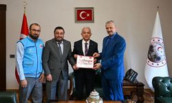 Vali Turan’dan Türkiye Diyanet Vakfı’na Kurban Bağışı
