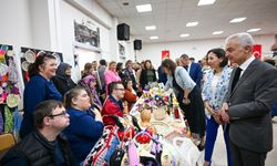 Vali Turan’dan Yıl Sonu Sergisine Ziyaret