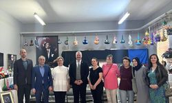Başkan Hoşgör, Yılsonu Sergisine Katıldı