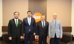 AK Parti Genel Sekreteri İnan, KKTC Cumhurbaşkanı Tatar'ı ziyaret etti