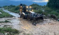 Şeytan Deresi'nde mahsur kalan vatandaşlar kurtarıldı