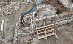 Tarihi dokuya müdahale edildi, önce beton döküldü, sonra gizlice söküldü