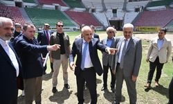 Vali Zorluoğlu, Diyarbakır Atatürk Stadyumundaki çalışmaları yerinde inceledi