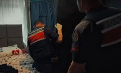 Gardırobu açtılar sera çıktı: 2 gözaltı