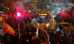 Tekirdağ'da Galatasaray taraftarları şampiyonluğu coşkuyla kutladı