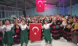 Şalvar gecesinde 19 Mayıs coşkusu
