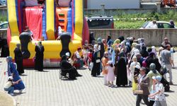 Sakarya'da 4-6 yaş Kur'an Kursu öğrencilerine şenlik gibi mezuniyet