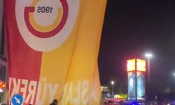 Yalova'da Galatasaray bayraklarına saldıran 3 Fenerbahçe taraftarına gözaltı