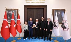 Vali Turan’dan Şehit ve Gazi Aileleri Derneği Yönetimine Tebrik
