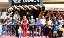 Babaeski’de Fashion Giyim Mağazası Açıldı