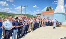 Ahlatlı Köyü’nde Yağmur ve Şükür Duası Yapıldı