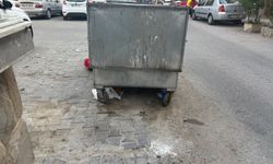 Çöpler Konteyner Etrafında Birikiyor, Çevre Sorunu Büyüyor