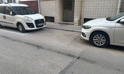Düzensiz Park Sorunu Araç Yoğunluğunu Artırıyor