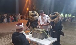 Çanakkale'de asırlık bayram eğlencesi renkli görüntülere sahne oldu