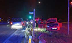 Alkol ve ışık ihlali kazayı beraberinde getirdi: 2 yaralı