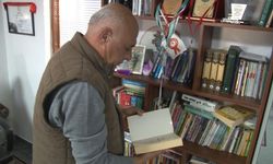 Mahalleli kitap okusun diye muhtarlığı kütüphaneye çevirdi