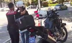 Elazığ’da sınava geç kalan öğrencilerin yardımına polis yetişti