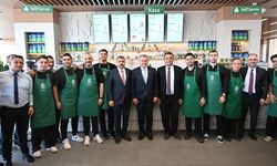Bursa'da "Dr. Sadık Ahmet Gençlik ve Spor Merkezi" hizmete açıldı