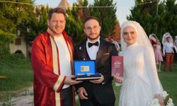 Başkan Talay, Hatice ve Kubilay’ın Nikâhını Kıydı