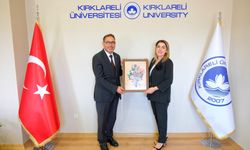 Müdür Şen’den Rektör Ak’a Hayırlı Olsun Ziyareti